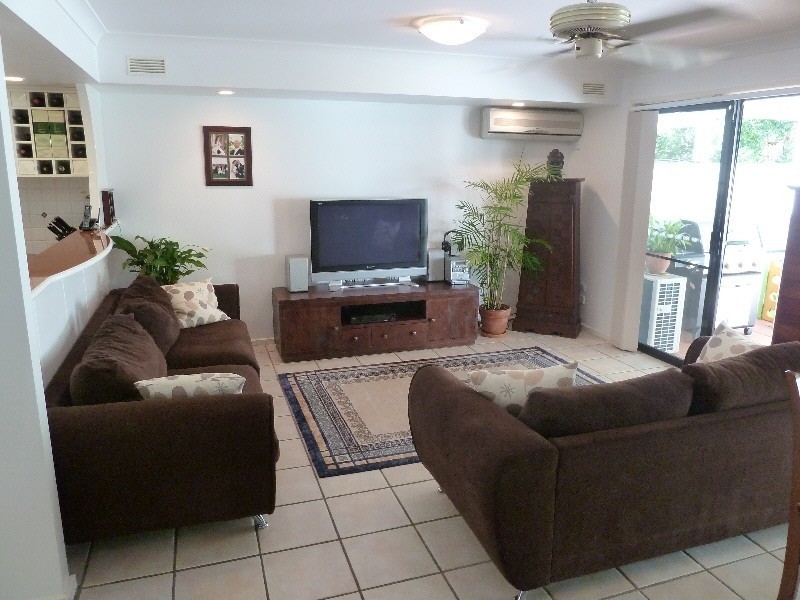 9/22-34 Glenside Drive, Robina QLD 4226