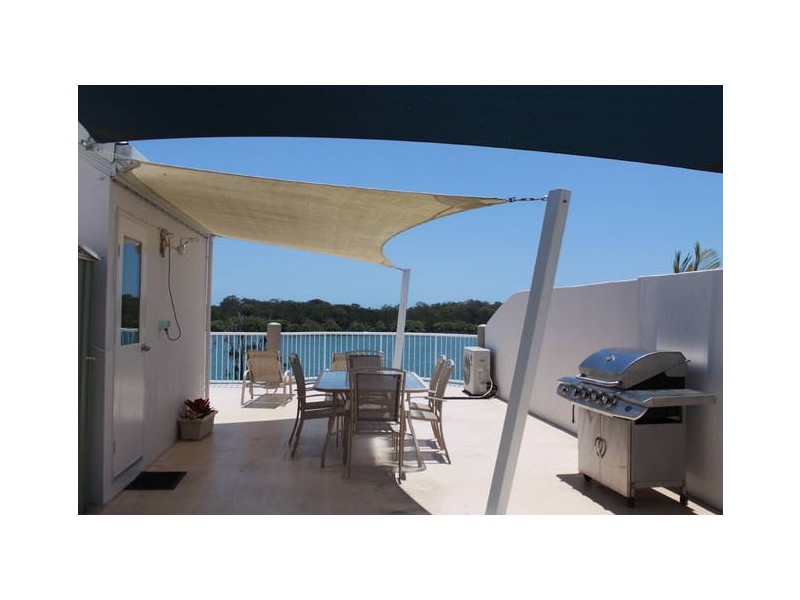 153 Bradman Avenue, Maroochydore QLD 4558