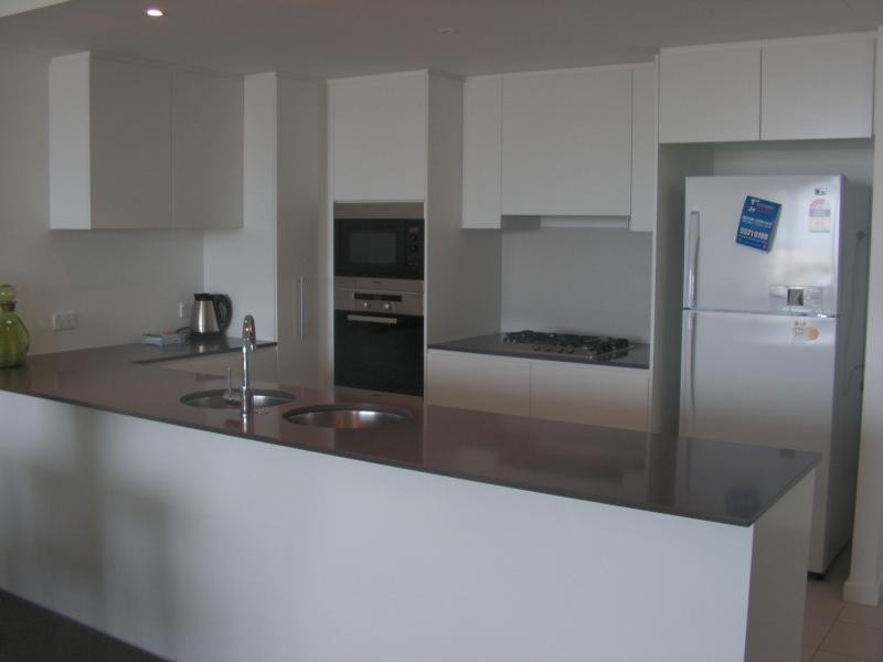 106/2 Creek Street, Coolangatta QLD 4225