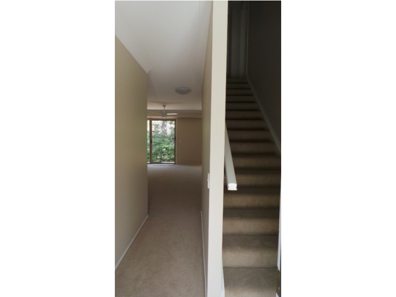 B/757 Ashmore Road, Ashmore QLD 4214