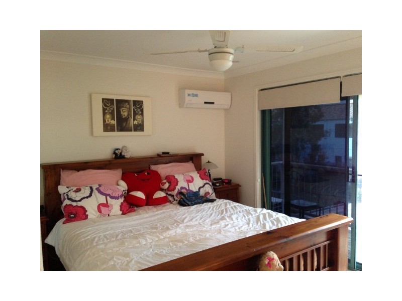 21 Regensberg Close, Varsity Lakes QLD 4227