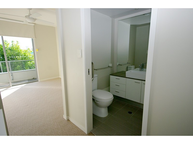 23/70 Love Street, Bulimba QLD 4171