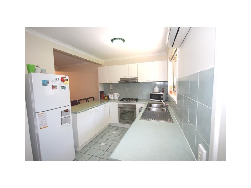 27/116 Meadowlands Road, Carina QLD 4152