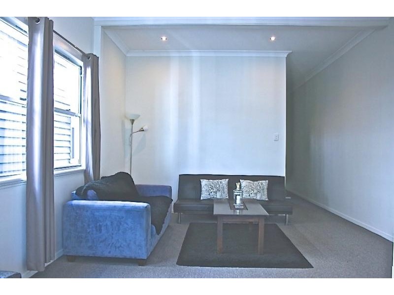 3/4 O’Connell Street, West End QLD 4101