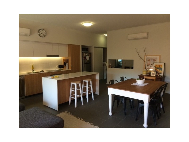 13/2 Garden Terrace, Newmarket QLD 4051