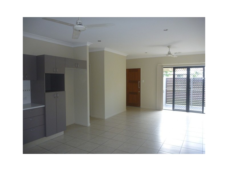 35 Euro Boulevard, Kirwan QLD 4817