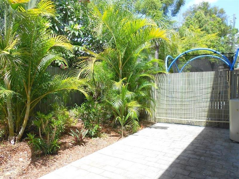 11 Rebecca Way, Slacks Creek QLD 4127