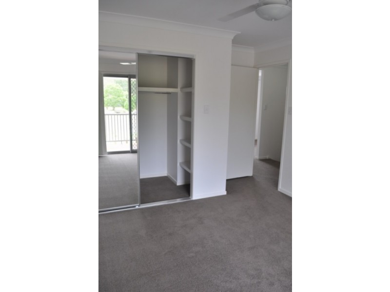 2/18 a Wilga Street, Wacol QLD 4076