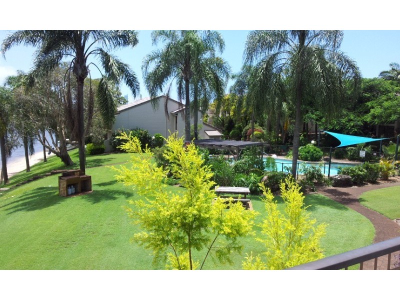 114/111 Markeri Street, Mermaid Waters QLD 4218
