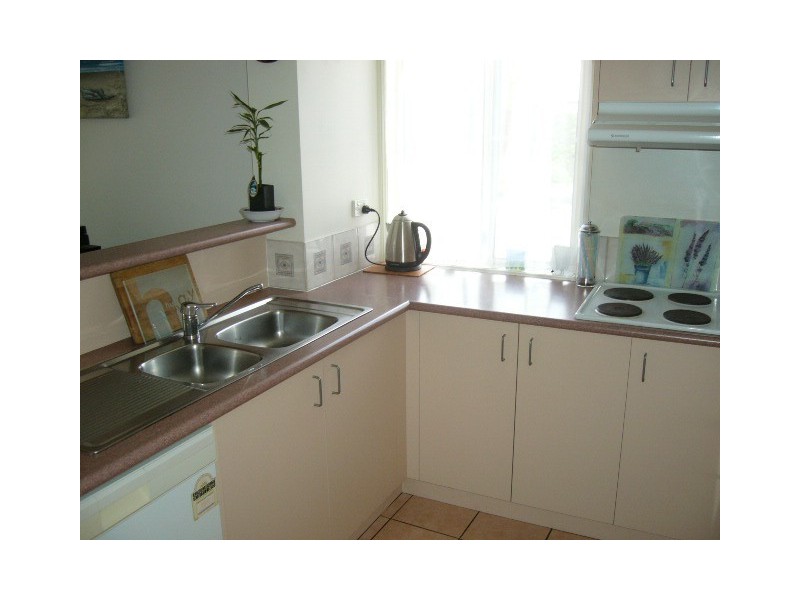 28/18 Tallebudgeera Creek Rd,, Burleigh Heads QLD 4220