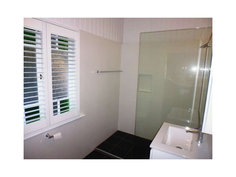 30 Cintra Rd, Bowen Hills QLD 4006