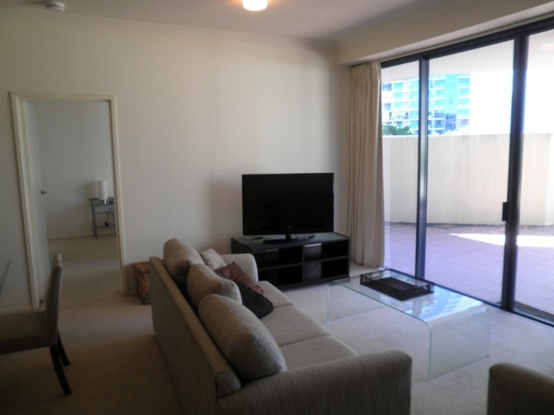 1A/45 Deakin Street, Kangaroo Point QLD 4169