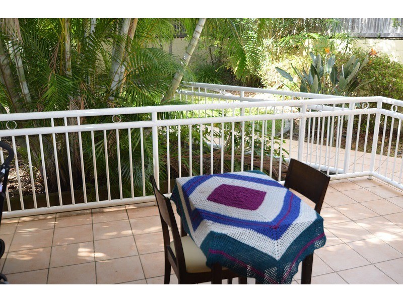 16 Sykes Court, Southport QLD 4215