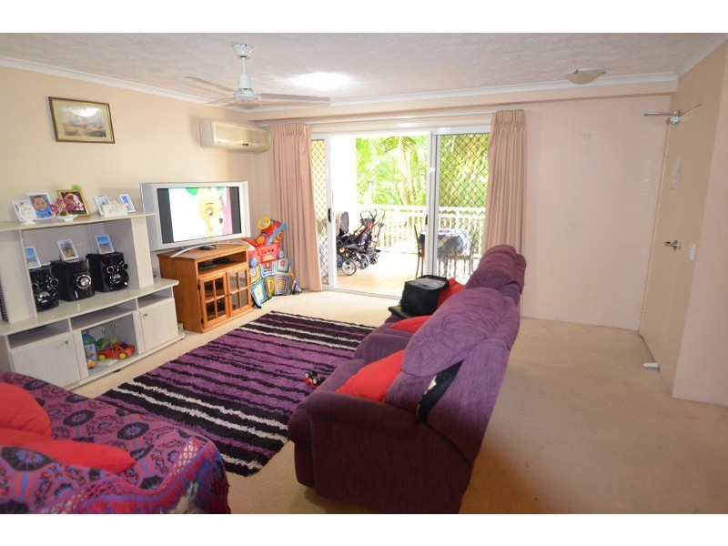 16 Sykes Court, Southport QLD 4215