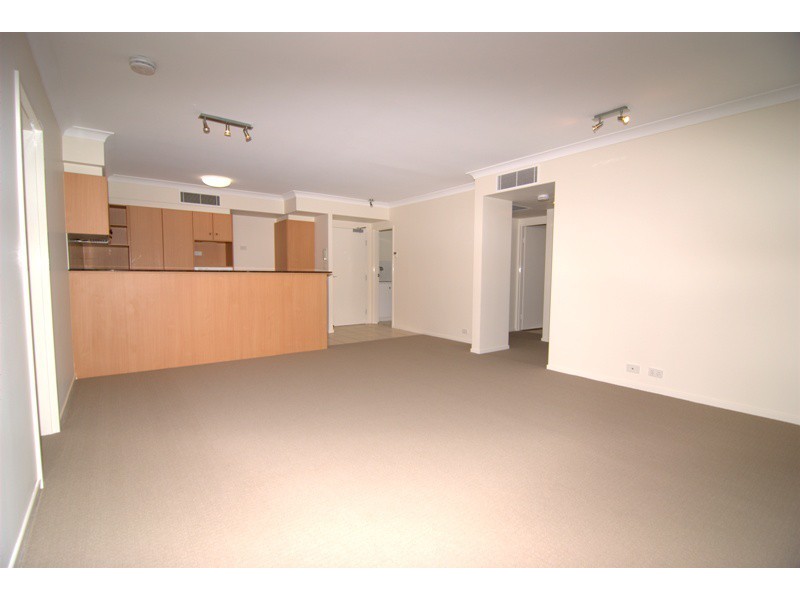 4B/45 Deakin Street, Kangaroo Point QLD 4169