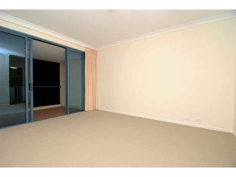 4B/45 Deakin Street, Kangaroo Point QLD 4169