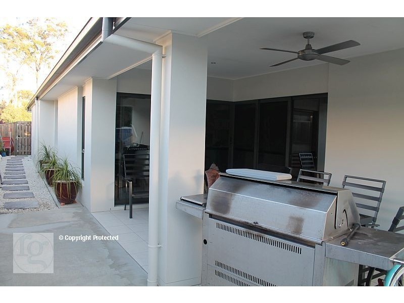 */15 Millpond Court, Upper Coomera QLD 4209