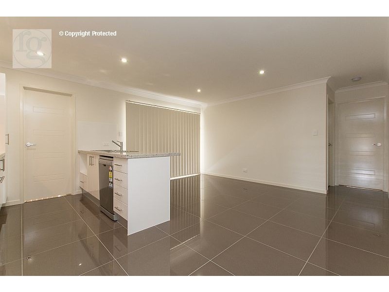 */3 Winterpeak Close, Yarrabilba QLD 4207