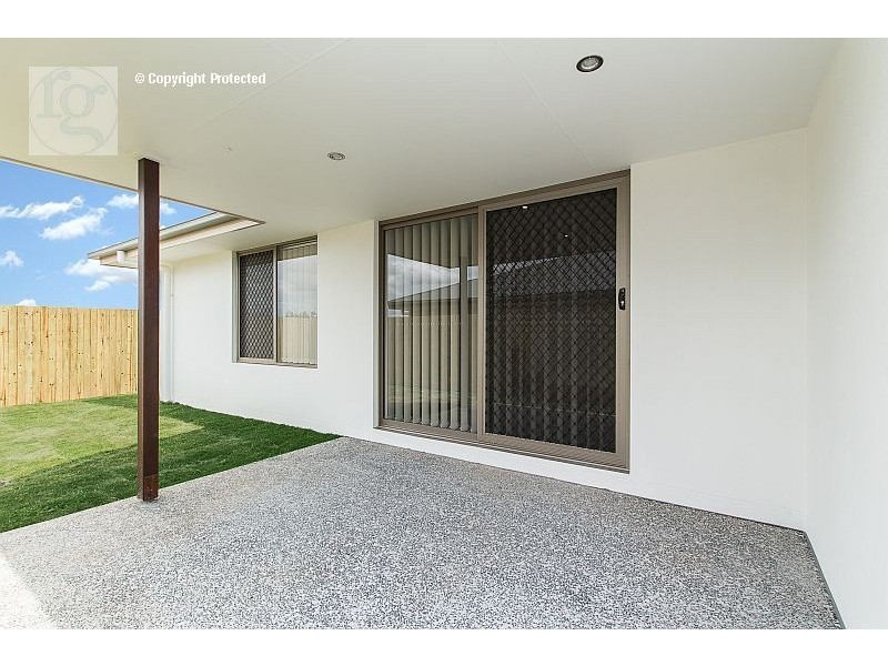 */3 Winterpeak Close, Yarrabilba QLD 4207
