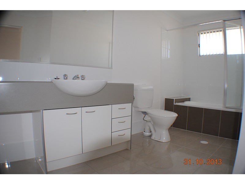 Pacific Pines QLD 4211