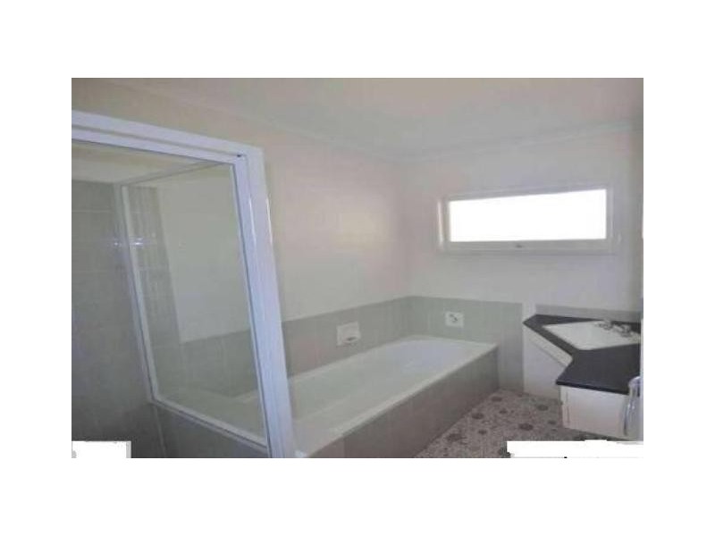 50 Grout Street, Macgregor QLD 4109