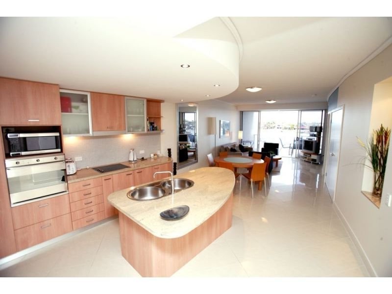 404/11 Nicklin Way, Minyama QLD 4575