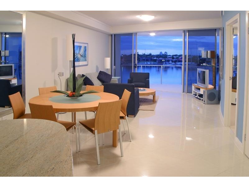 404/11 Nicklin Way, Minyama QLD 4575