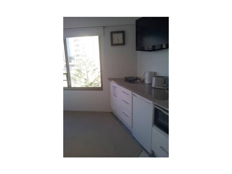 8 Trickett Street, Surfers Paradise QLD 4217