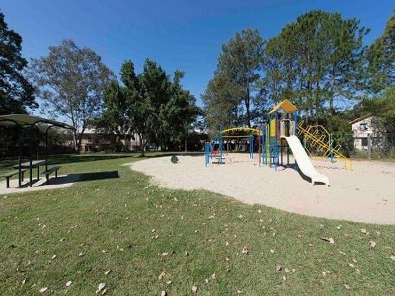 48/29 & 31-33 & 31-33 Juers St, Kingston QLD 4114