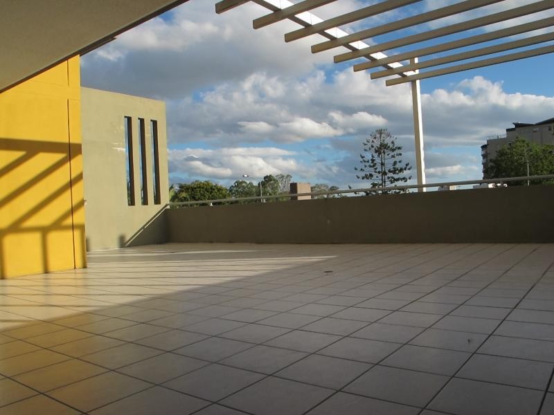 6/27 Station Road, Indooroopilly QLD 4068