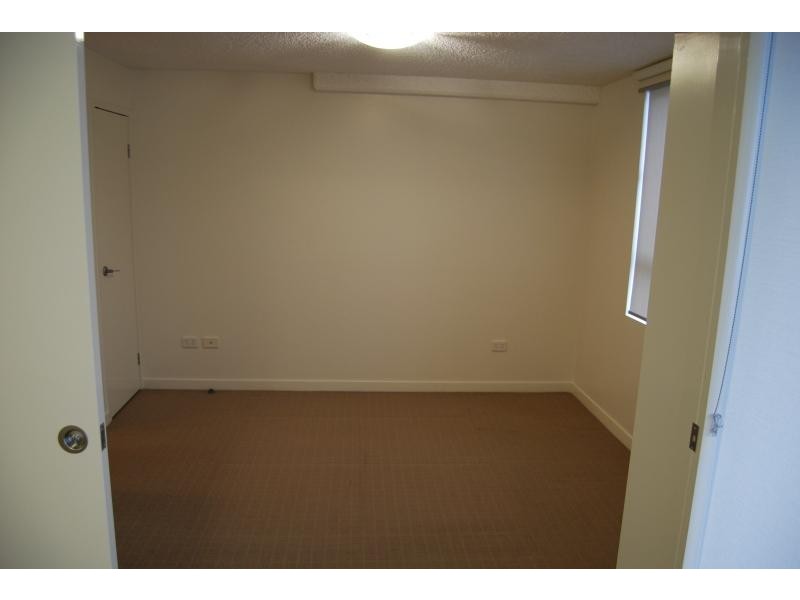 S16/8 Cordelia st, South Brisbane QLD 4101