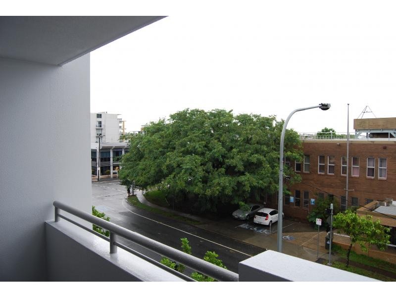 S16/8 Cordelia st, South Brisbane QLD 4101