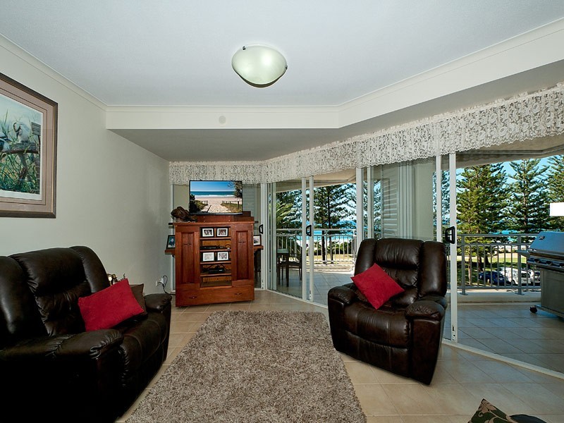 7/186-192 The Esplanade, Burleigh Heads QLD 4220
