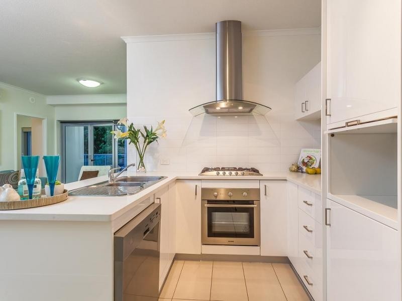 30 Riverview Terrace, Indooroopilly QLD 4068