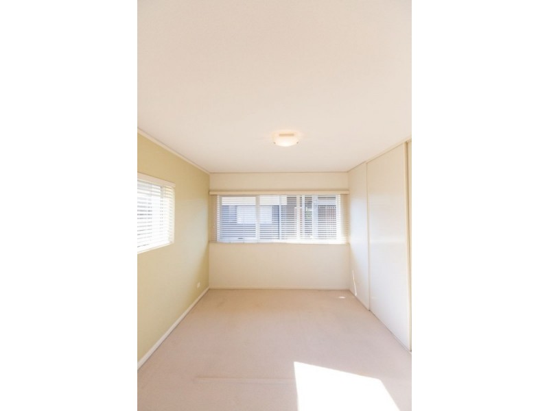 27/43 Love Street, Bulimba QLD 4171