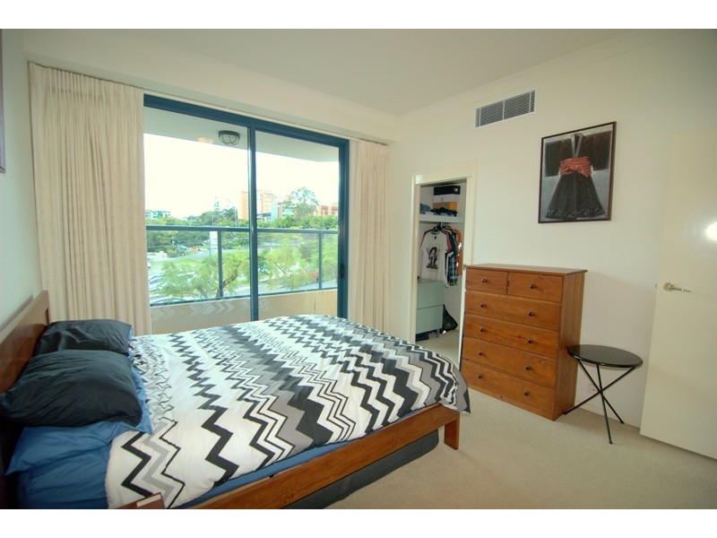 1G/45 Deakin Street, Kangaroo Point QLD 4169