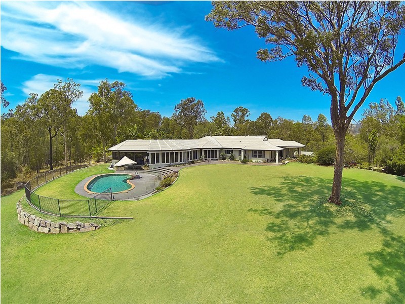 6 The Spur, Worongary QLD 4213