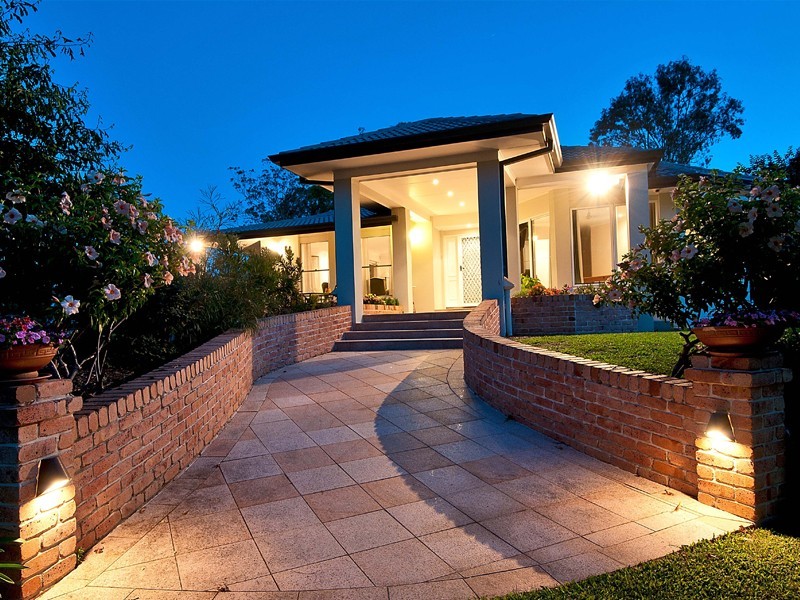 6 The Spur, Worongary QLD 4213
