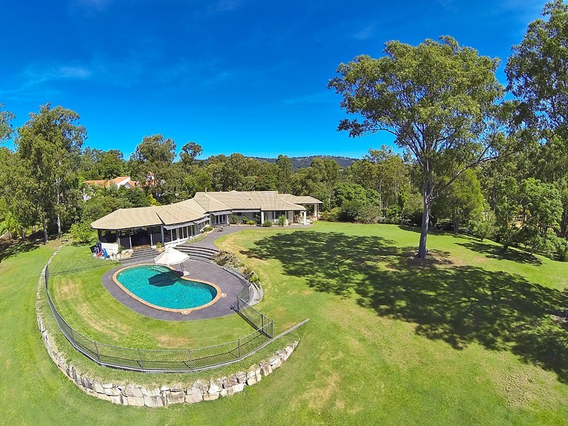 6 The Spur, Worongary QLD 4213