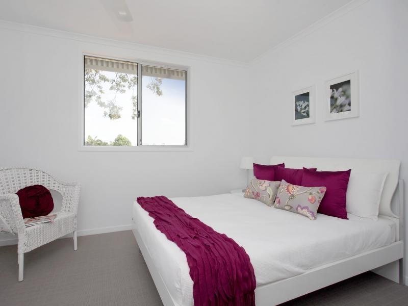 1/66 Skew Street, Sherwood QLD 4075