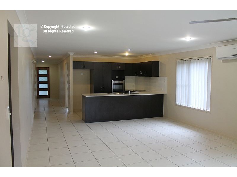 9 Christopher Street, Pimpama QLD 4209