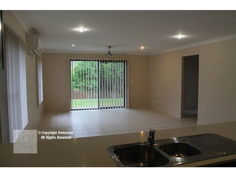 9 Christopher Street, Pimpama QLD 4209