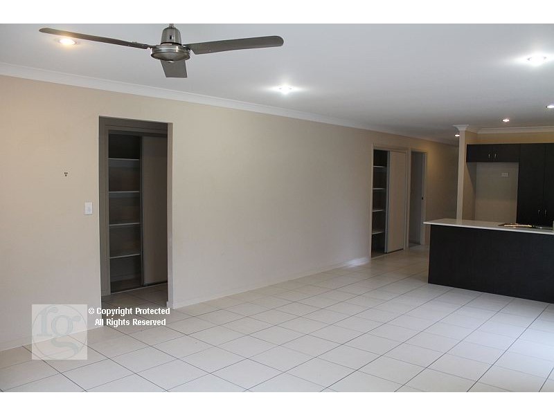 9 Christopher Street, Pimpama QLD 4209