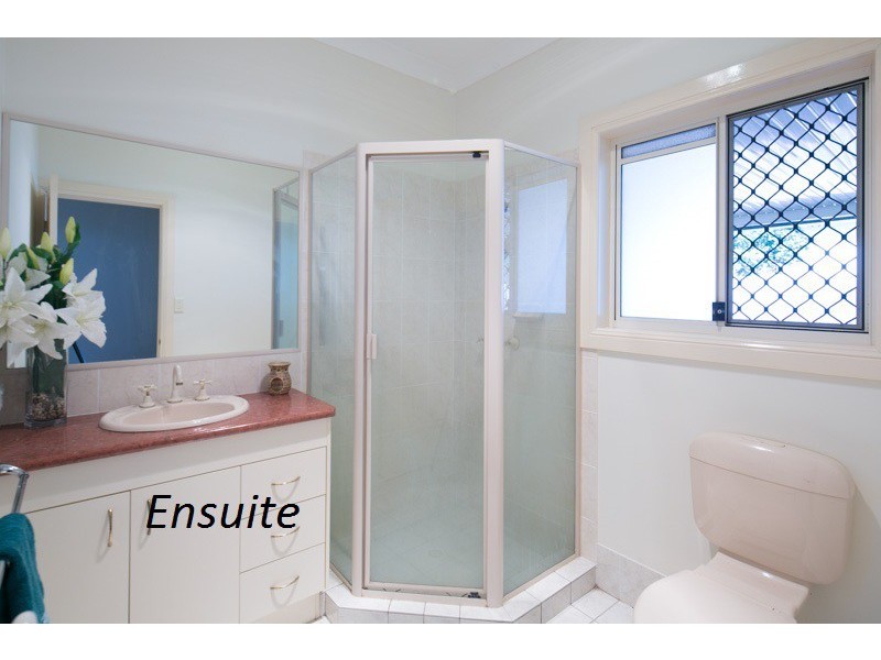 1 CASEY CLOSE, Ormiston QLD 4160