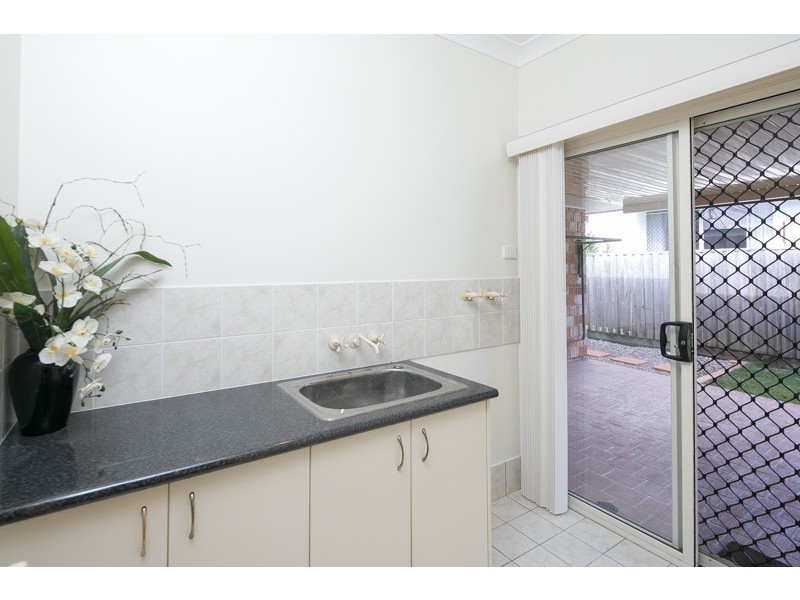 1 CASEY CLOSE, Ormiston QLD 4160