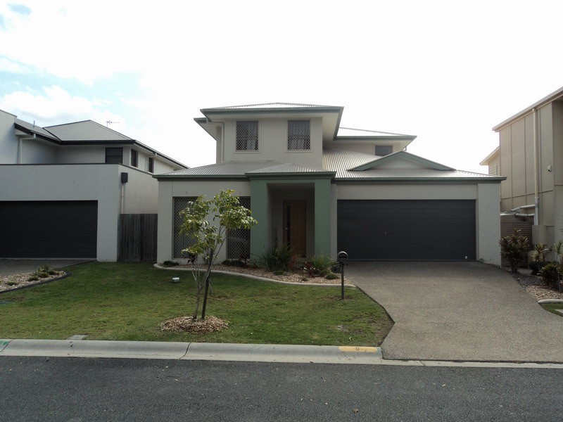 9 Marks Drive, Varsity Lakes QLD 4227
