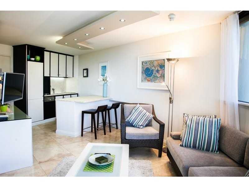 403 Cnr Parkyn Pde & River Esp, Mooloolaba QLD 4557