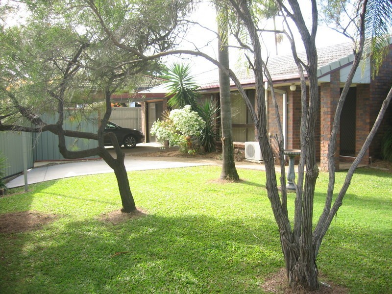 Varsity Lakes QLD 4227