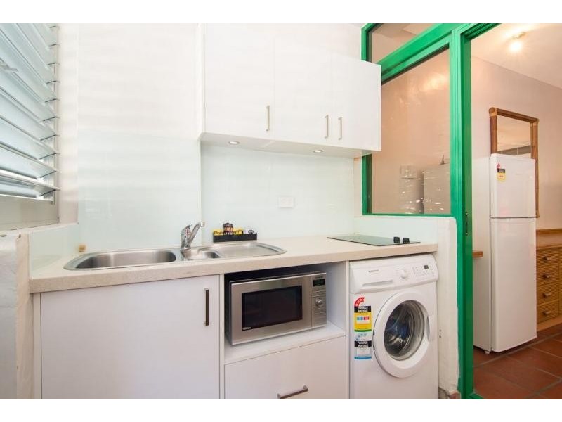 110/2-4 Macrossan st, Port Douglas QLD 4877
