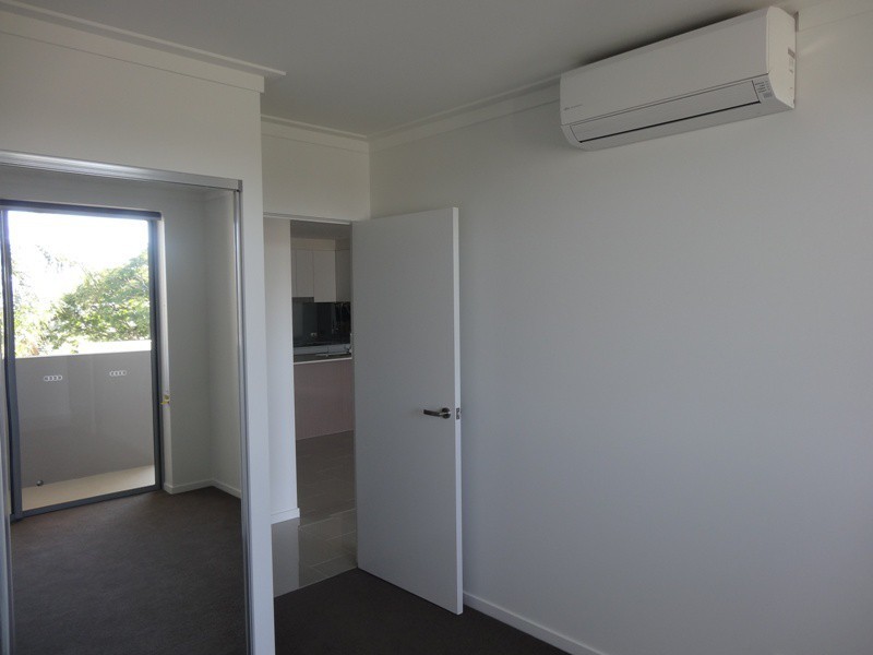 RG09/8 Lochaber St, Dutton Park QLD 4102